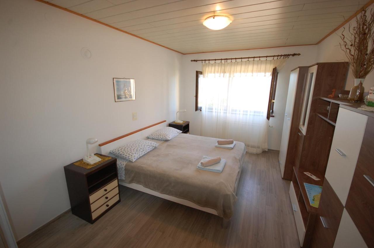 Apartments Snjezana By El-Pi Tours Njivice Luaran gambar