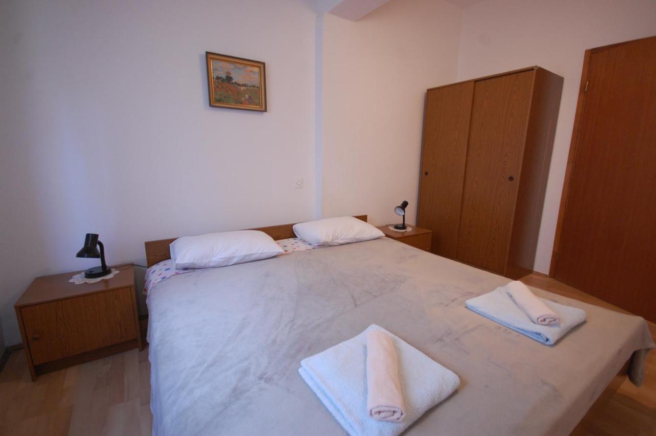 Apartments Snjezana By El-Pi Tours Njivice Luaran gambar