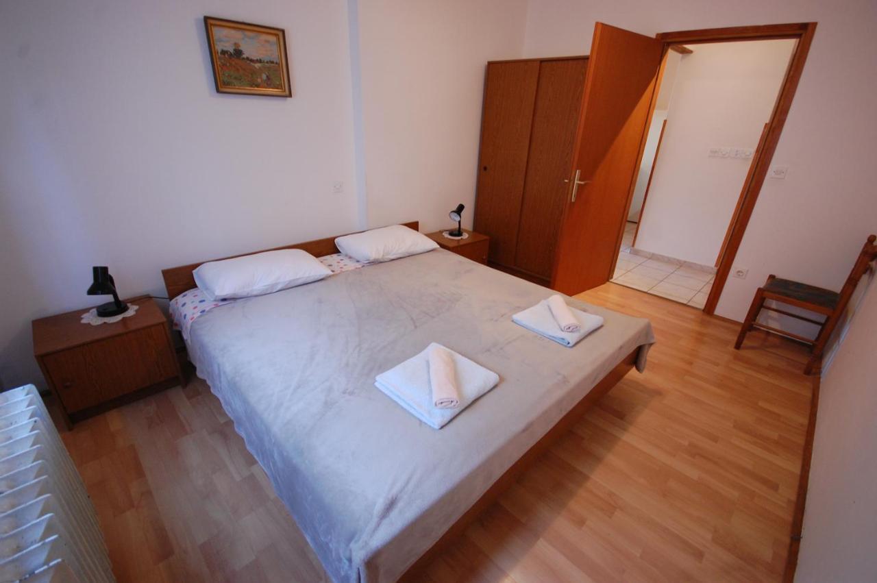 Apartments Snjezana By El-Pi Tours Njivice Luaran gambar