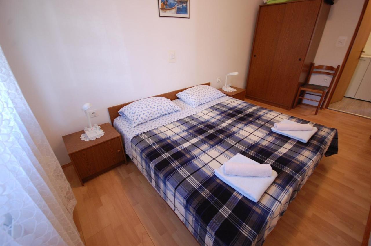 Apartments Snjezana By El-Pi Tours Njivice Luaran gambar